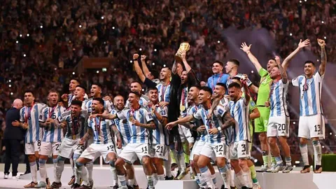 諾伊爾指責勒夫選人，稱穆勒等為國家隊搖籃